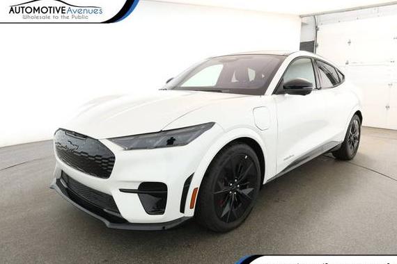 FORD MUSTANG MACH-E 2025 3FMTK4SX7SMA27619 image FORD MUSTANG MACH-E 2025 3FMTK4SX7SMA27619 image